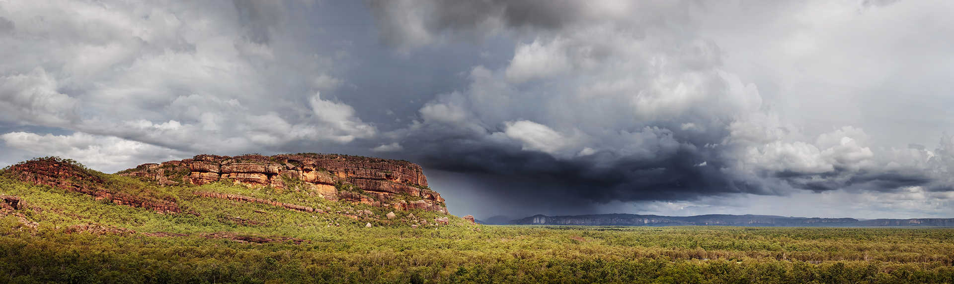 Can you visit Kakadu in the wet season?