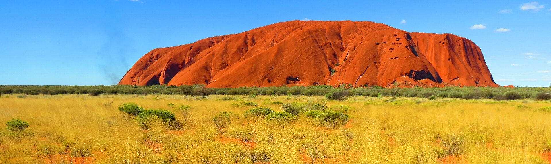 What is the closest town to Uluru?